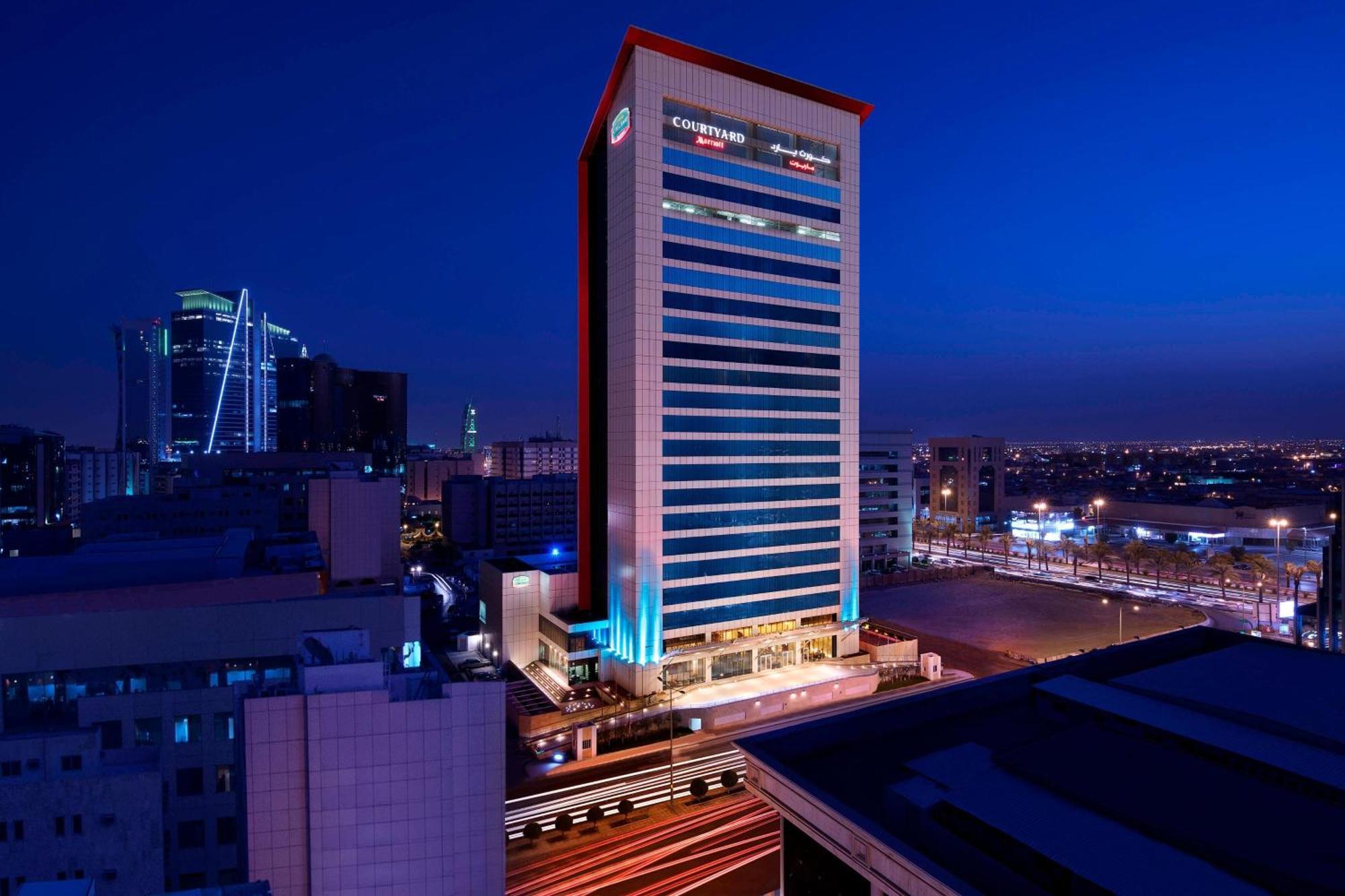 Courtyard By Marriott Riyadh Olaya Exterior foto